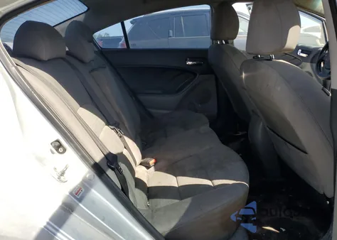 2016 Kia Forte Lx z USA, uszkodzony, nr VIN KNAFX4A65G5470213